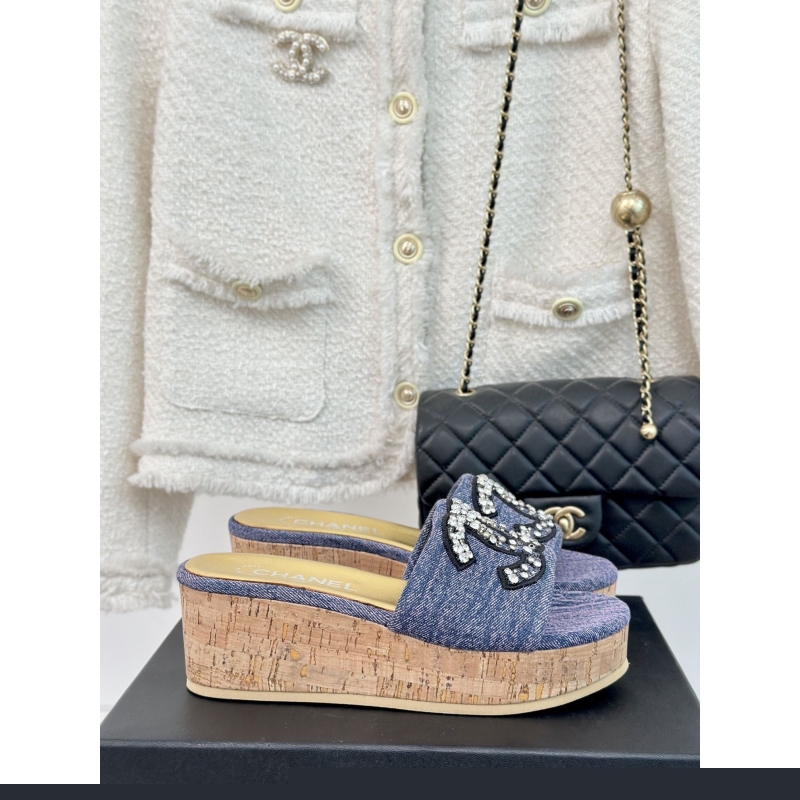 Ch*el slippers